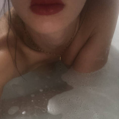 Un bel bagno caldo...????